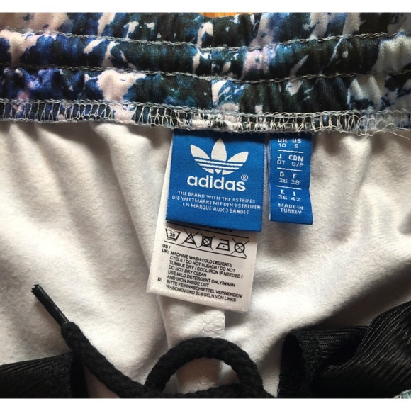 ✖️sold✖️Adidas Firebird Mountain Track Pants - Picture 6 of 7